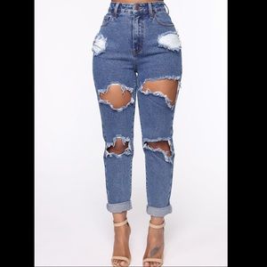 NWT Cara Distressed Boyfriend Jeans - Dark Denim 0